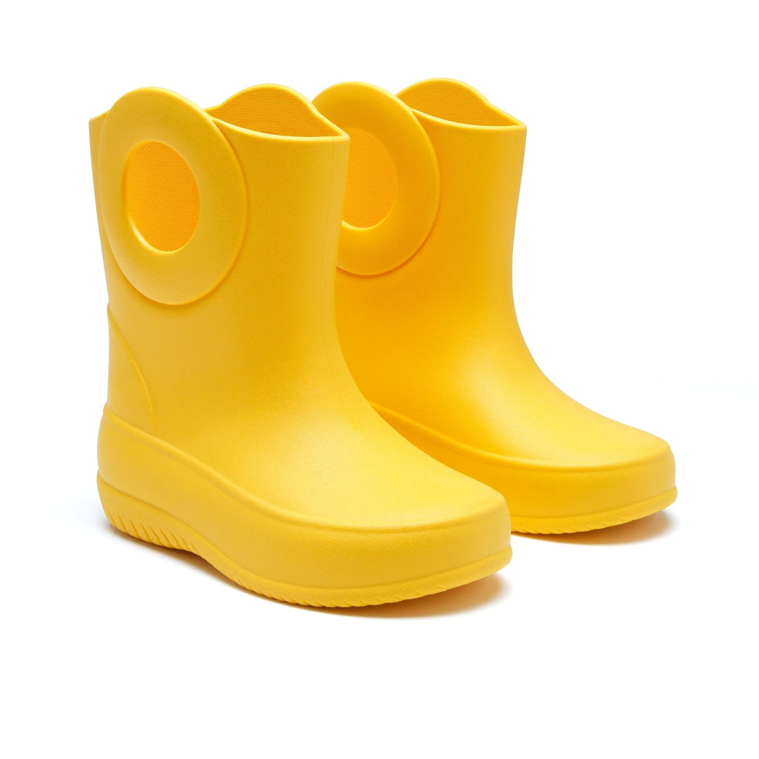 https://www.okabashi.com/cdn/shop/products/toddler-kendall-rain-boots-yellow-5-374173.jpg?v=1655751736&width=1080
