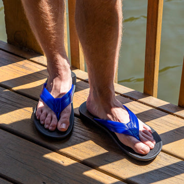 mens wearing flip flops
